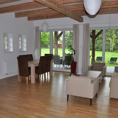 Monte Carvick Nad Jeziorem Seksty Karwik Esterno foto