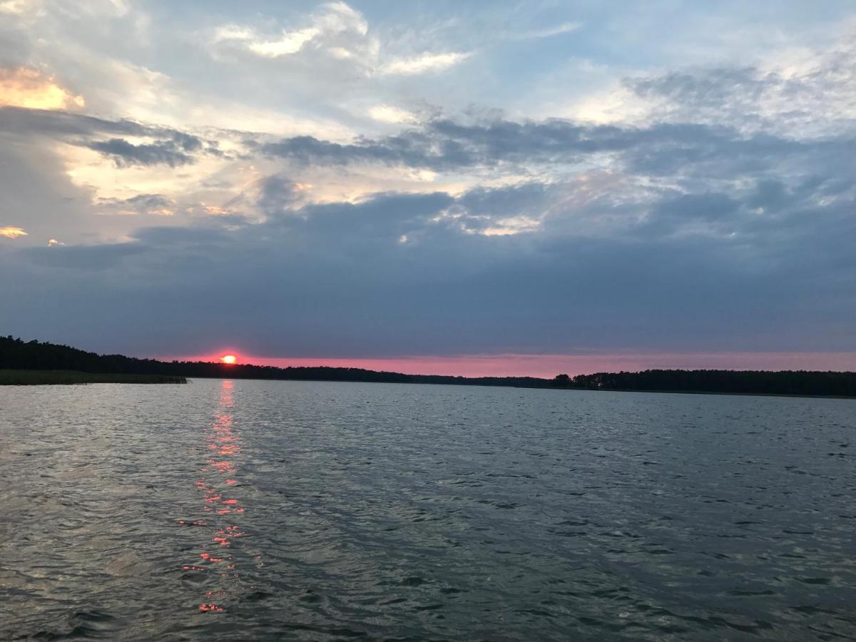 Monte Carvick Nad Jeziorem Seksty Karwik Esterno foto