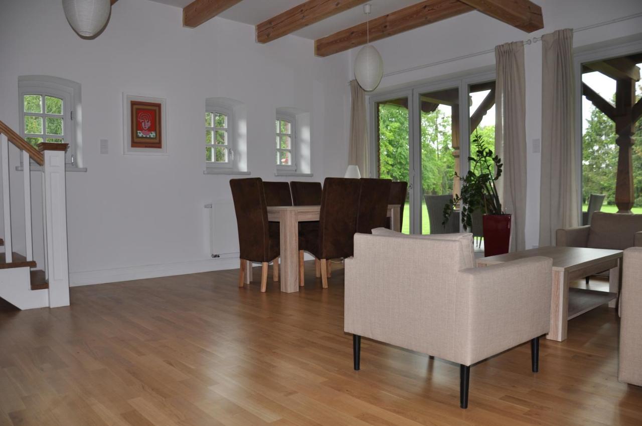 Monte Carvick Nad Jeziorem Seksty Karwik Esterno foto